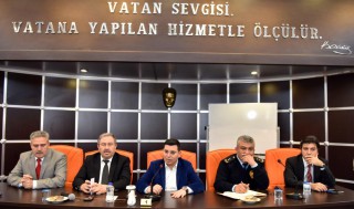 Öğrenciler birinci muhataplara sordu