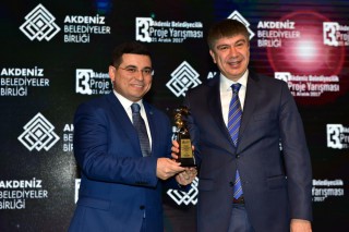 Kepez Belediyesi Proje Ödüllerine Doymuyor