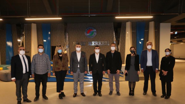 Antalya Bilim Merkezi makine mühendislerini ağırladı 
