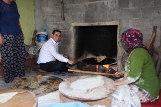 Tütüncü Döşemealtı’nı ziyaret etti