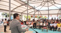 Çiftçiye ve üreticiye destek 6 köy pazarı açıldı