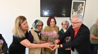 Kepez’de Anneler Günü’ne özel en anlamlı ziyaret