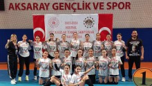 Kepez’in kızları namağlup şampiyon
