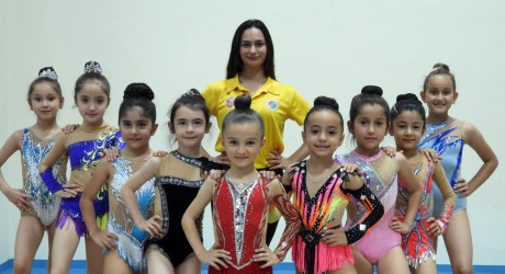 Kepez’in ilk ritmik cimnastikçileri