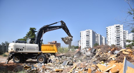 Kepez’den Akdeniz Sanayi Sitesi’ne temizlik hamlesi