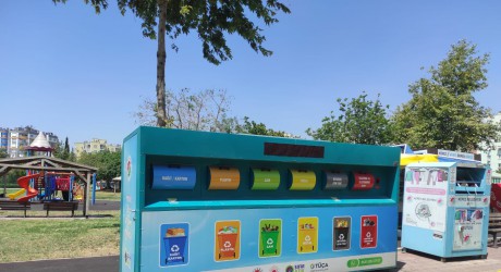 Kepez’de yanan Mobil Atık Getirme Merkezleri yenilendi