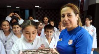 Spor yaparken sosyalleşiyorlar