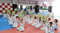 Spor yaparken sosyalleşiyorlar
