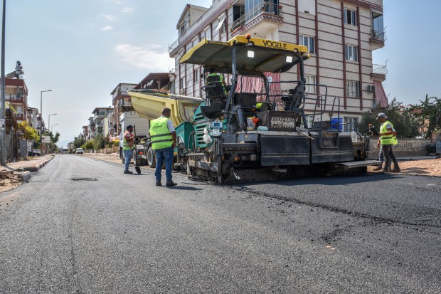 Kepez Emek Mahallesi’ni de dönüştürüyor