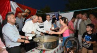 Kepez’de aşureler kaynadı, bereket paylaşıldı