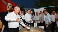 Kepez’de aşureler kaynadı, bereket paylaşıldı