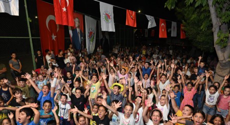 Kepez’in parklarında eğlence devam ediyor