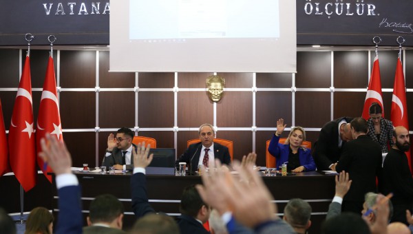 Kepez Meclisi’nden Ferdi Baba’ya vefa 
