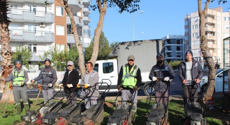 Kepez’den Çankaya’nın parkına kapsamlı yenileme