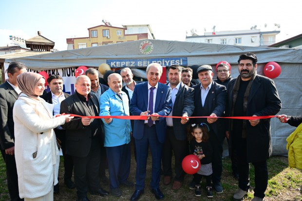 Kocagöz, Kepez’in en güzel açılışını yaptı