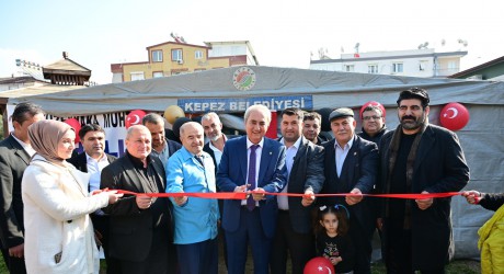 Kocagöz, Kepez’in en güzel açılışını yaptı