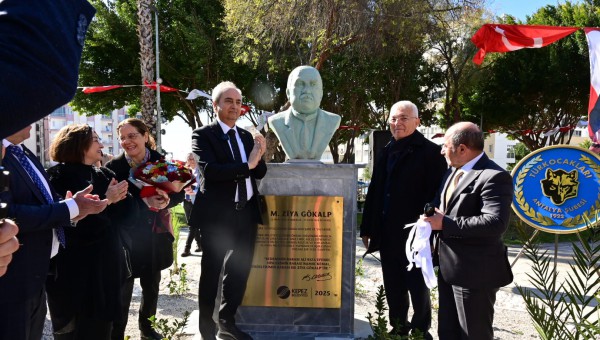Kepez'e Ziya Gökalp büstü 