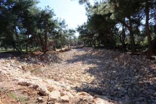Tek Sarnıç Parkı’nda hummalı çalışma