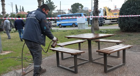 Kepez’in parkları güzelleşiyor