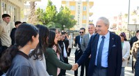 Kocagöz, okul okul geziyor
