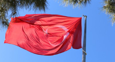 Kepez’de nazlı hilal yeniden göklerde!