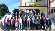 Kocagöz öğrencilerle buluştu