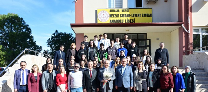 Kocagöz öğrencilerle buluştu