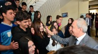 Kocagöz öğrencilerle buluştu