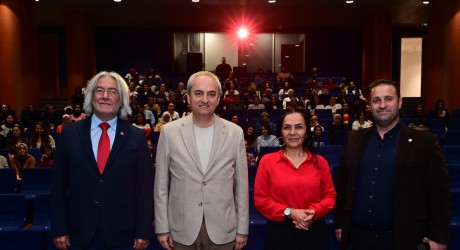 Kepez Belediyesi personeline ‘Etkili İletişim ve Beden Dili Eğitimi’