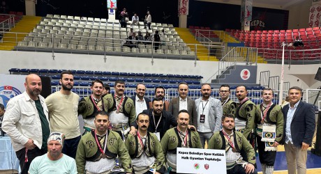 Kepez Belediyesi’ne halk oyunlarında Antalya il birinciliği