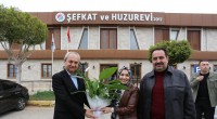 Kepez’in Huzurevi’ne bayram ziyareti