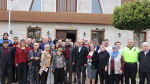 Kepez’in Huzurevi’ne bayram ziyareti