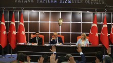 Kepez Meclisi’nden Edip Akbayram ve Volkan Konak’a vefa  