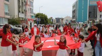 Kepez’de çocukların 23 Nisan heyecanı