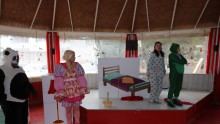 Kepez’den 23 Nisan’da Sevgi Evi’ne tiyatro sürprizi