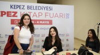 Kitap tutkunları Kepez Kitap Fuarı’na akın etti