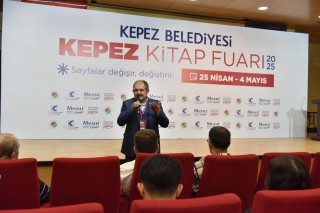 Yazar Arslan: “Kepez Kitap Fuarı, herkesi mesut etti”
