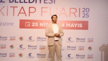 Yazar Mustafa Sekban, Kepez Kitap Fuarı’nda öğrenciler için konuştu
