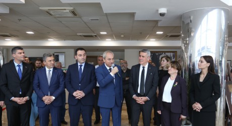 Kocagöz, “Sanat bir toplumun aynasıdır”