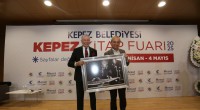Uğur Dündar, Kepez Kitap Fuarı’nda “Basın Özgürlüğü”nü anlattı