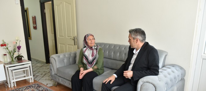Kocagöz, Şehit Annelerini unutmadı