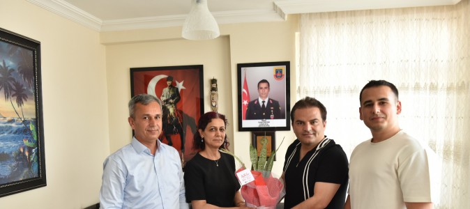 Kocagöz, Şehit Annelerini unutmadı