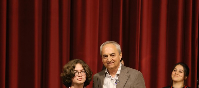 Kepez’de gençler fikirleriyle yarıştı