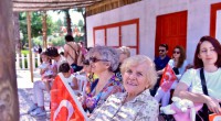 Kepez Belediyesi, “Sahne Senin” etkinliğiyle gençlere fırsat verdi