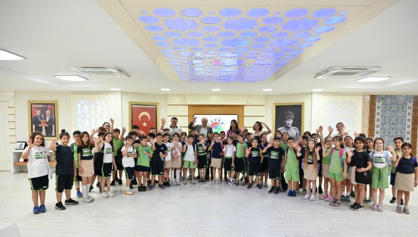 Öğrenciler, Kepez’de yerel yönetimi yakından tanıdılar 