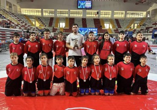 Kepez Belediyespor’dan Türkiye Şampiyonluğu