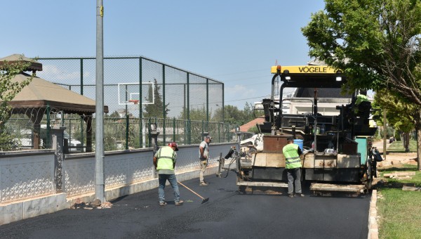 Kepez’den Baraj Mahallesi’ne konforlu yol hizmeti 