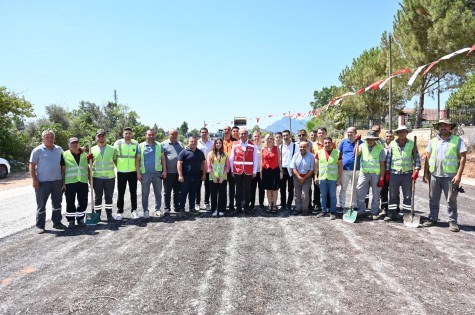 Kocagöz’ün anonsuyla Kepez’in sathi asfalt sezonu başladı