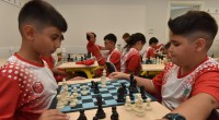 Kepez’de çocuklar sporla gelişiyor