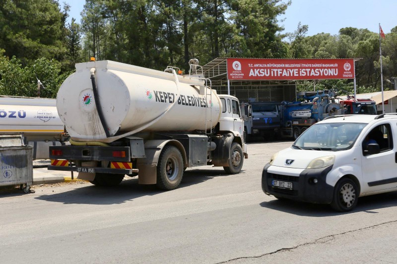 Kepez Belediyesi, Yangınla Mücadelede Öncü Rolü Üstlendi